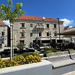 Lux Tranquillo Kastela Kastela
