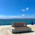 Lux Tranquillo Kastela * Kastela