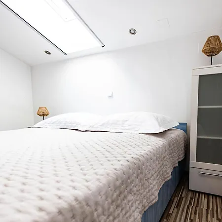 Lux Tranquillo * Kaštela